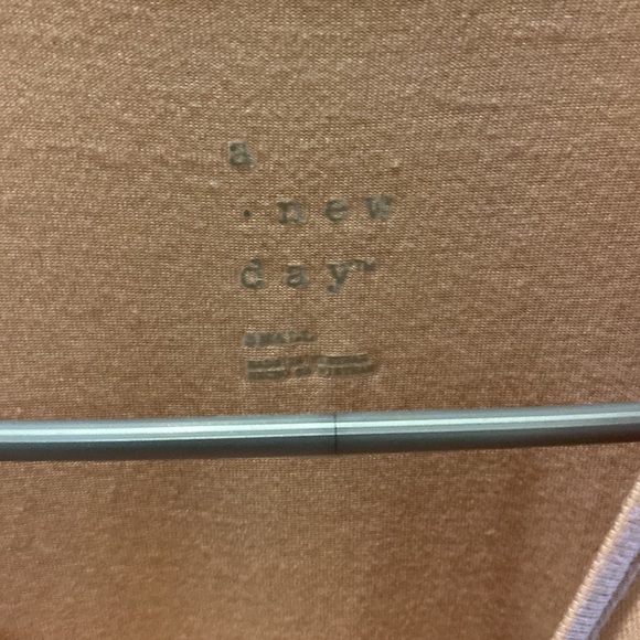 Loose small mauve tank - Picture 2 of 3